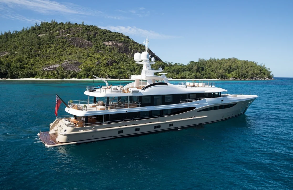 An image of Amigos yacht