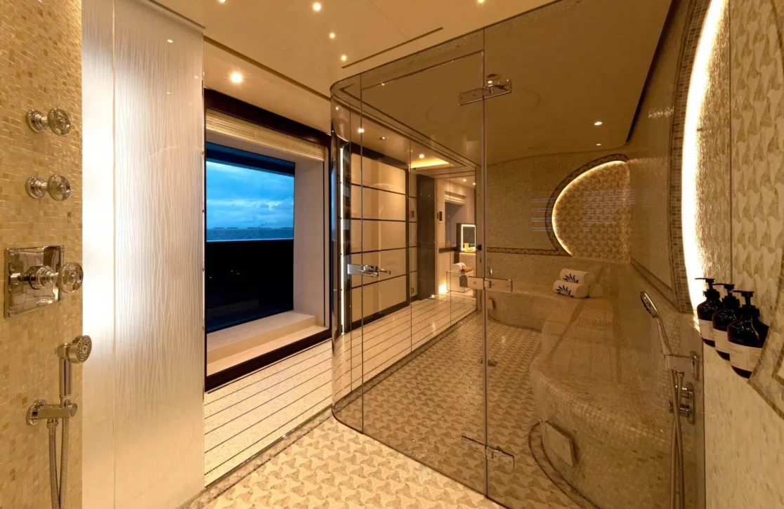 An image of Dar yacht
