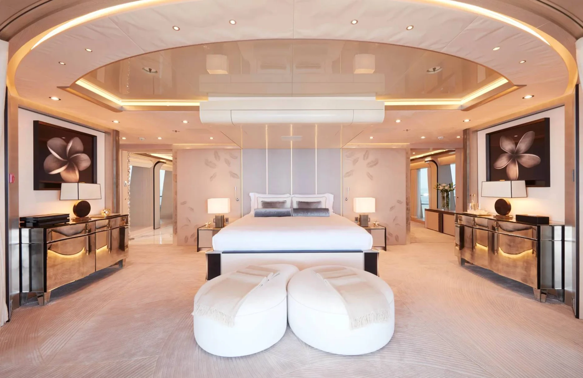 A preview of interior Bedroom cabin