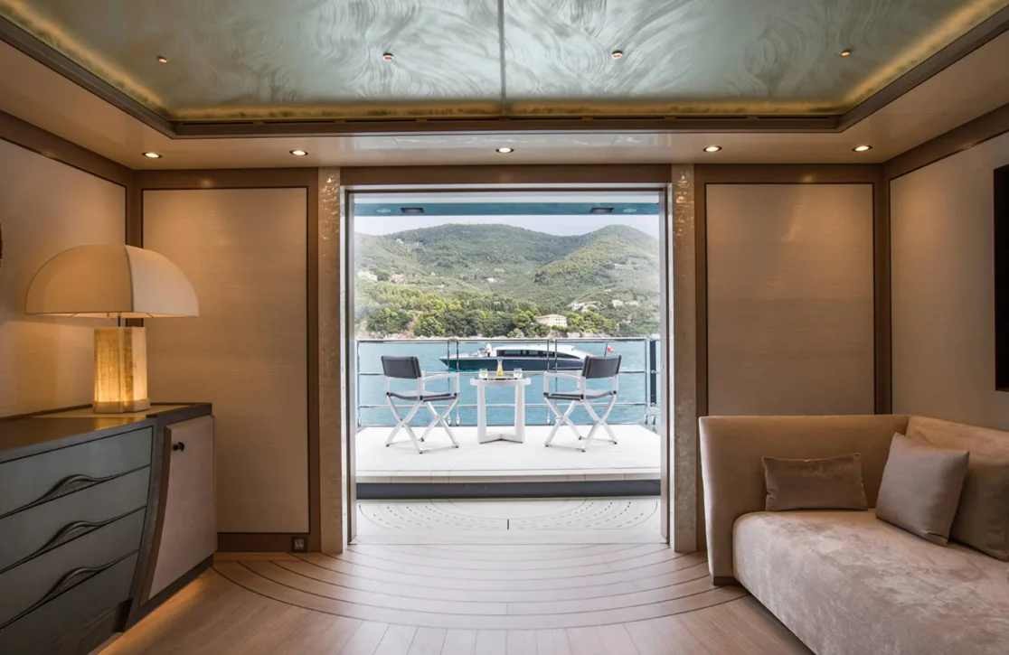 An image of Dar yacht