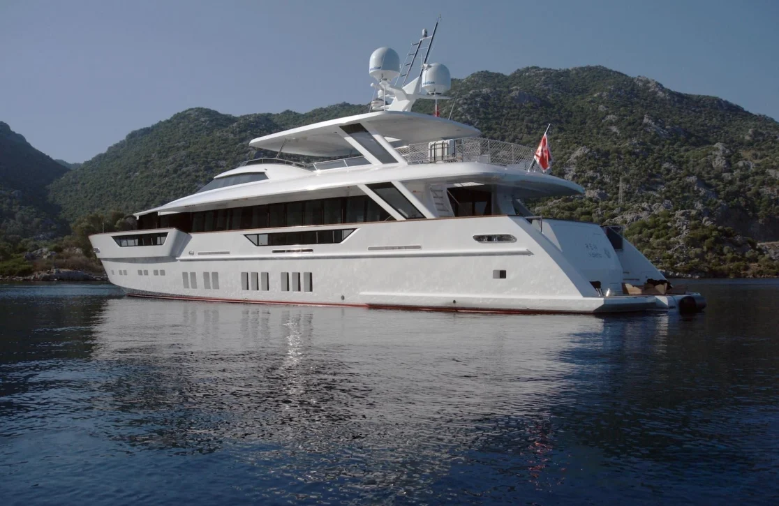 An image of Rem yacht