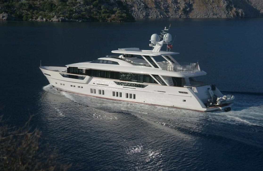 An image of Rem yacht