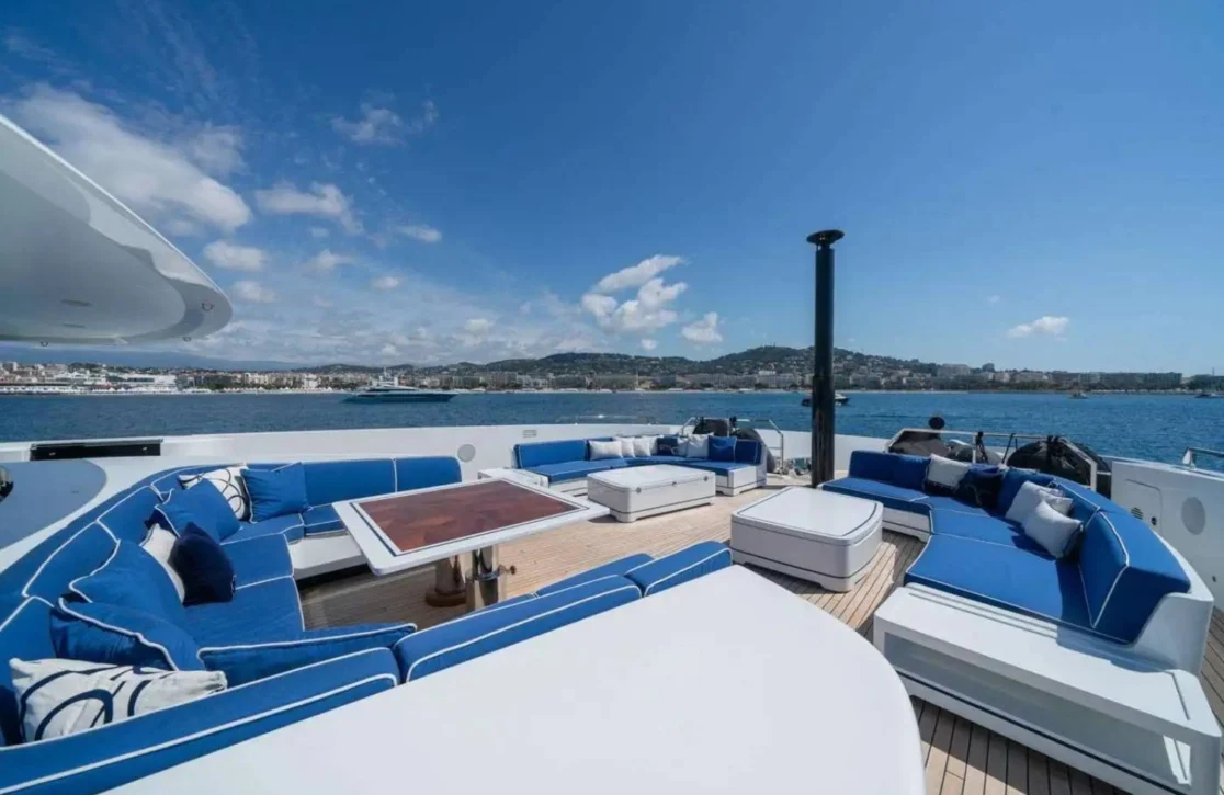 An image of Alulim yacht