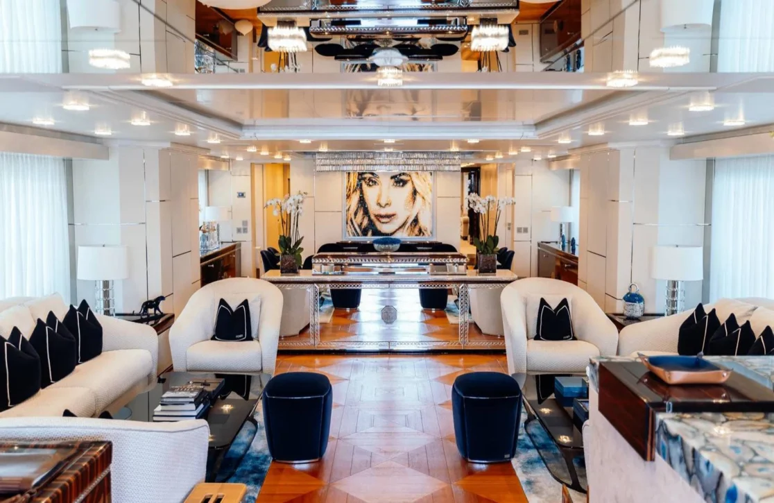 An image of Alulim yacht
