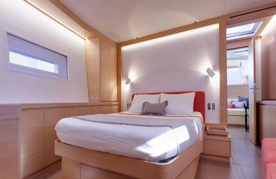 An image of Crossbow yacht