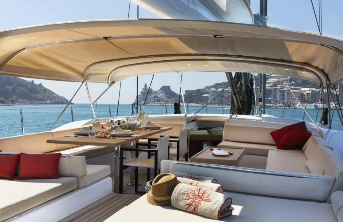 An image of Crossbow yacht