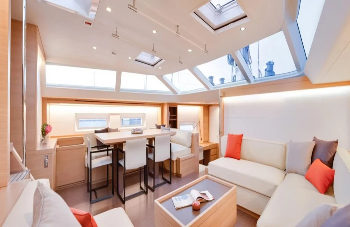 An image of Crossbow yacht