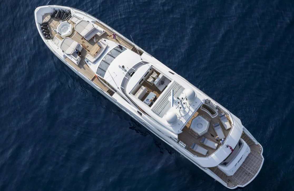 An image of Fleur yacht