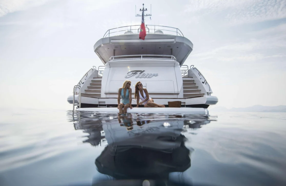 An image of Fleur yacht