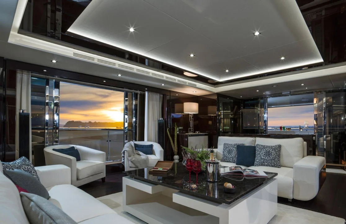 An image of Fleur yacht