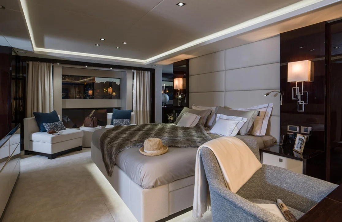 An image of Fleur yacht