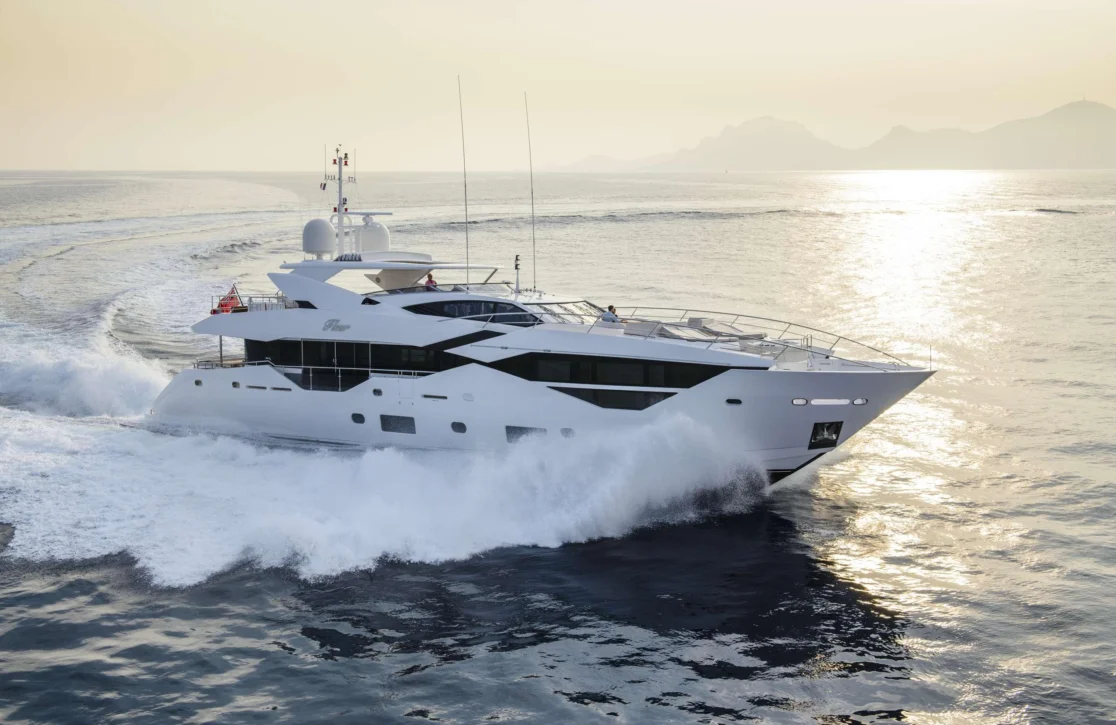 An image of Fleur yacht