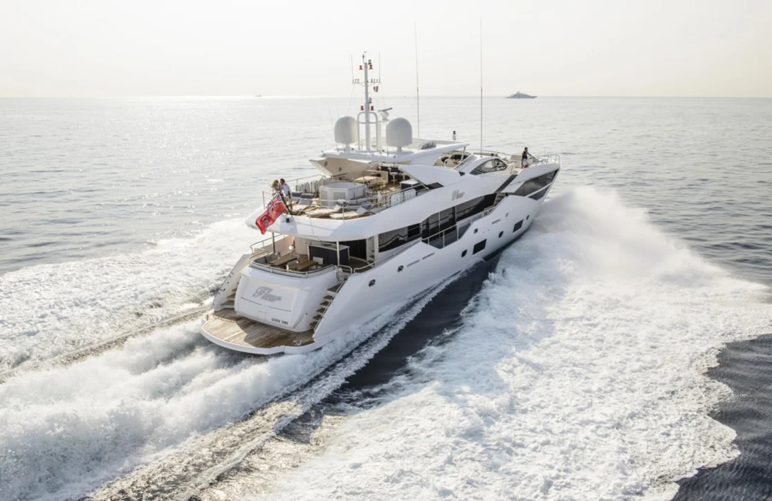 An image of Fleur yacht