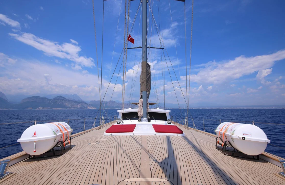 An image of Moss yacht