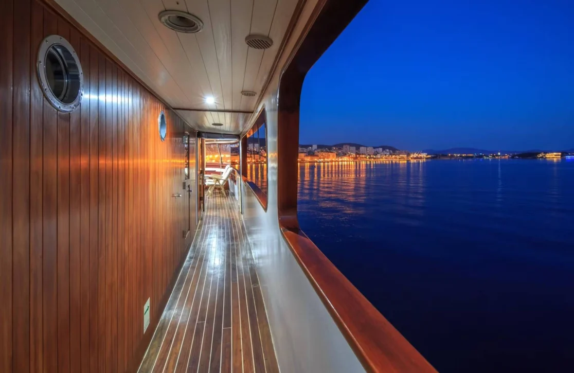An image of Cesarica yacht