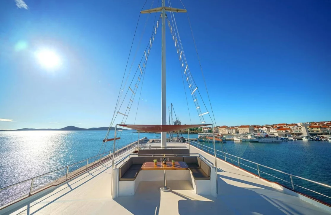 An image of Cesarica yacht