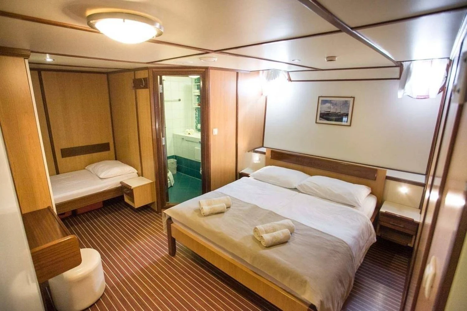 A preview of interior Bedroom cabin