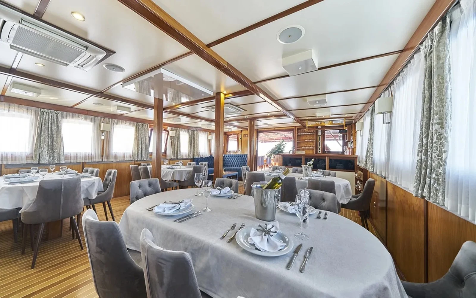 A preview of interior Dining