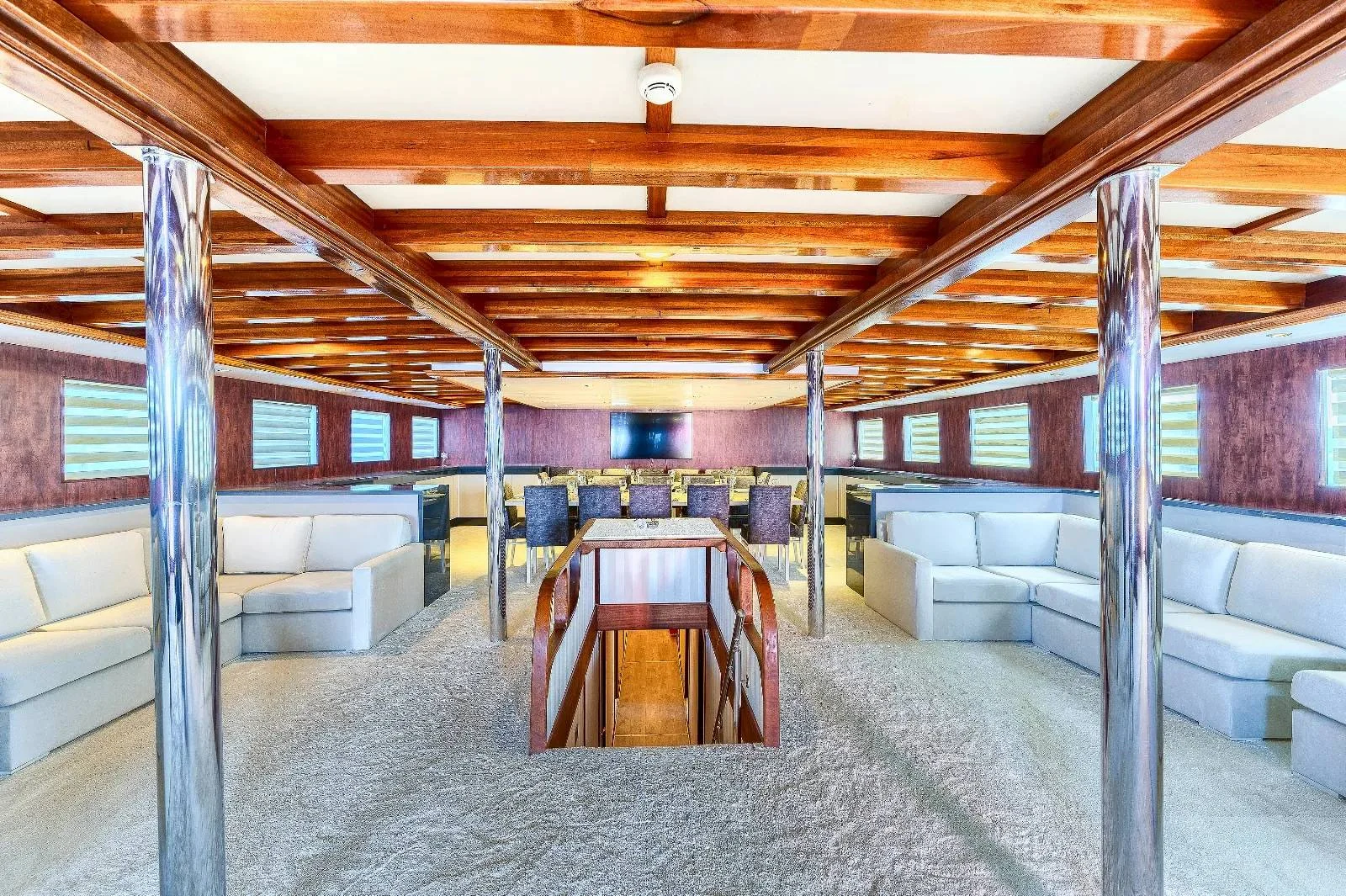 A preview of interior Bar or dance club