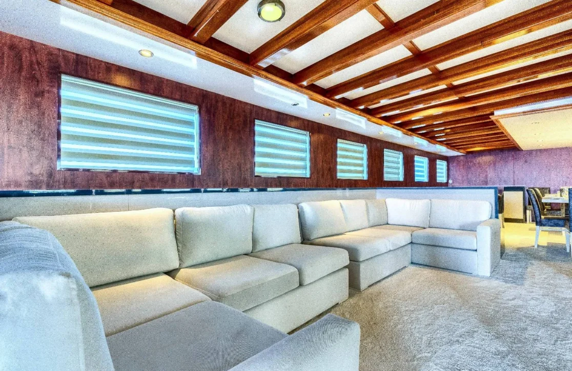 An image of Elara 1 yacht