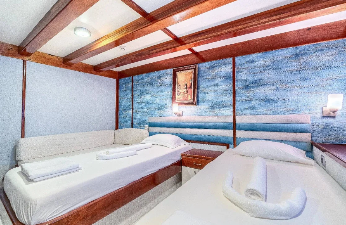 An image of Elara 1 yacht
