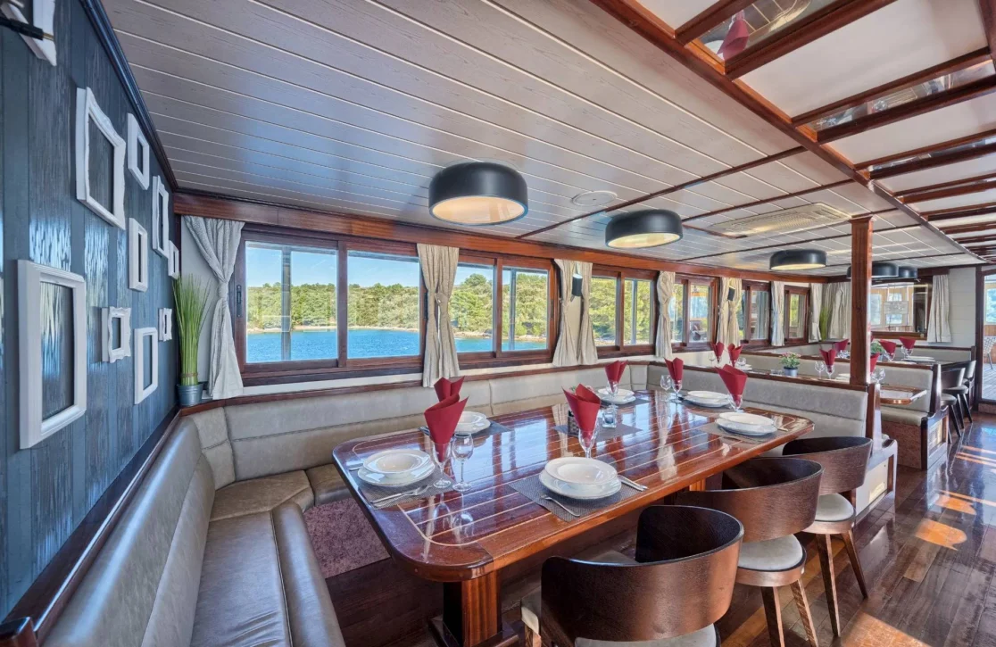 An image of Magellan yacht