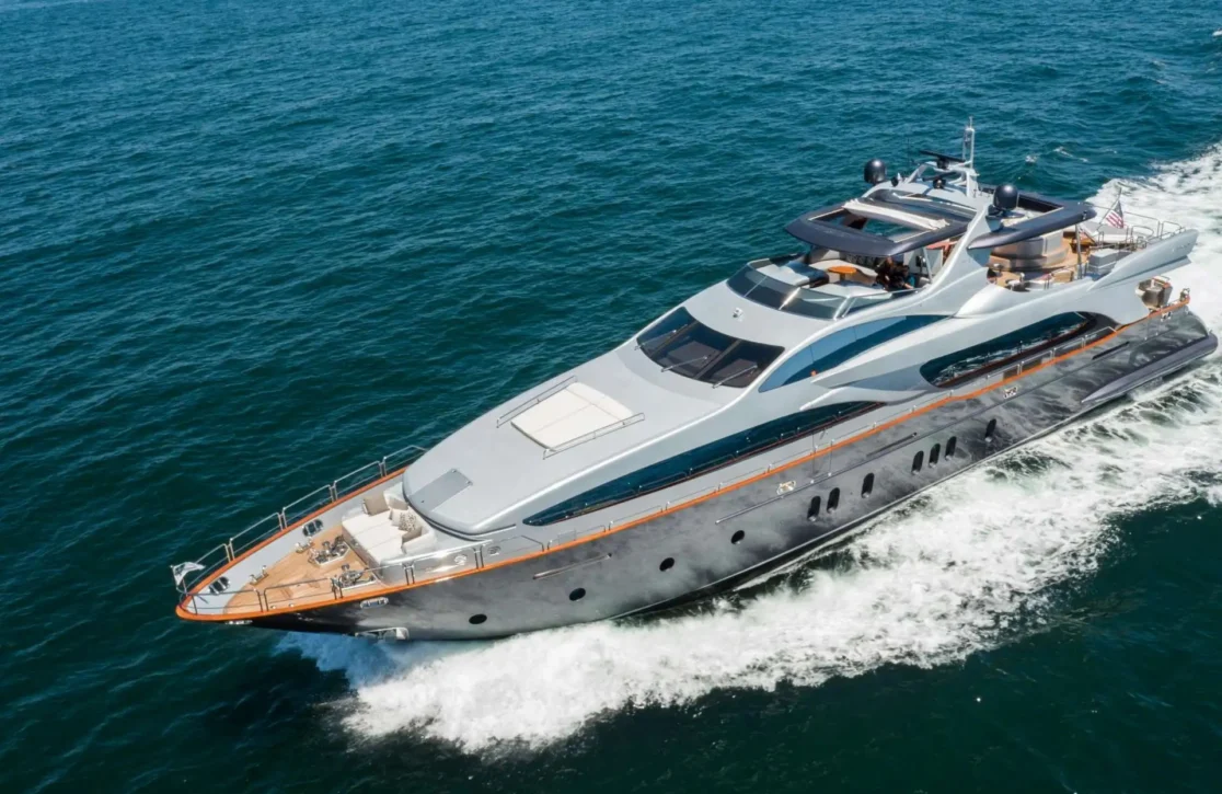 An image of Tail Lights yacht