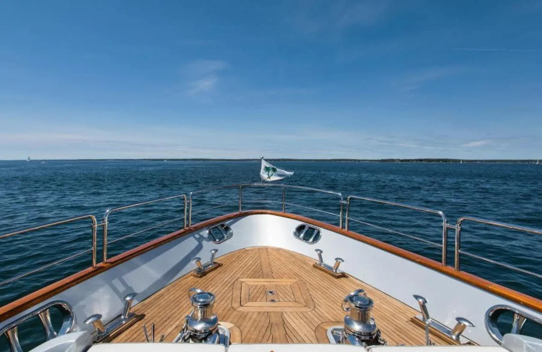 An image of Tail Lights yacht