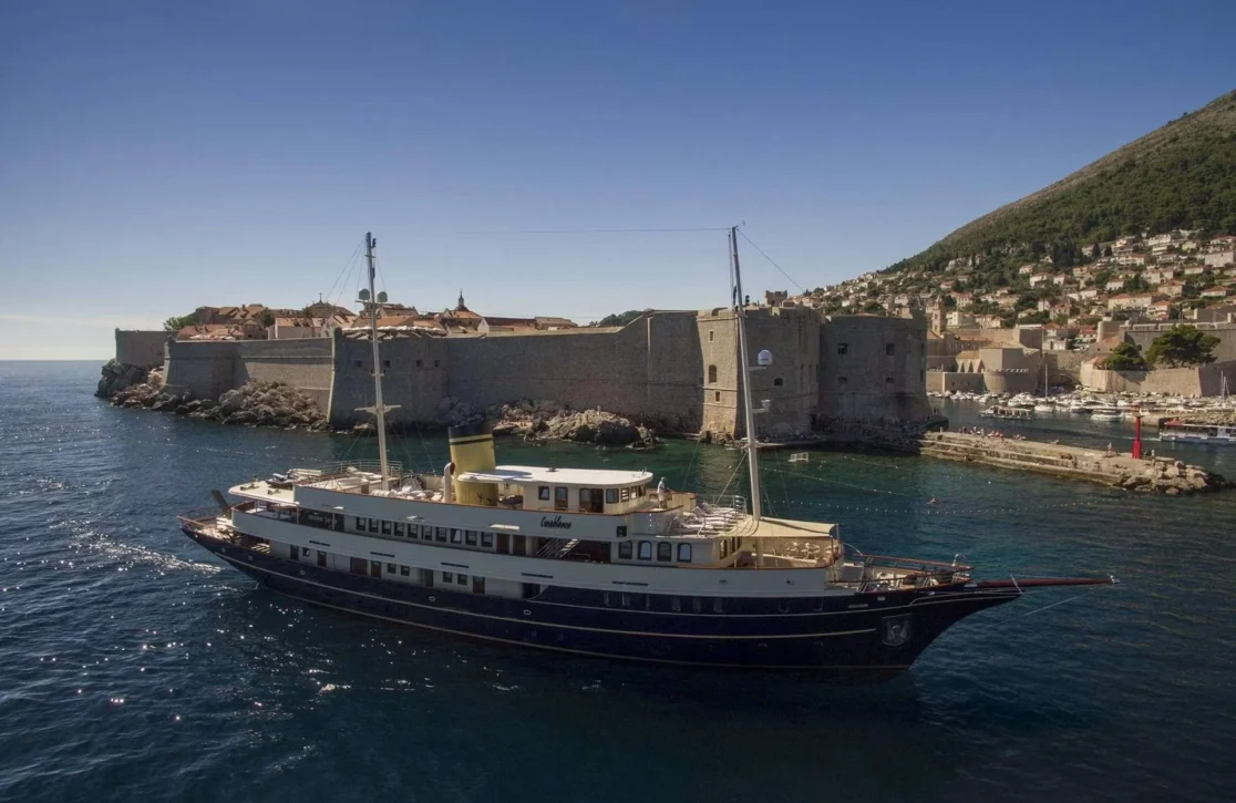 An image of Casablanca yacht