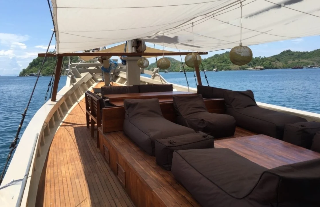An image of Nyaman Boat yacht