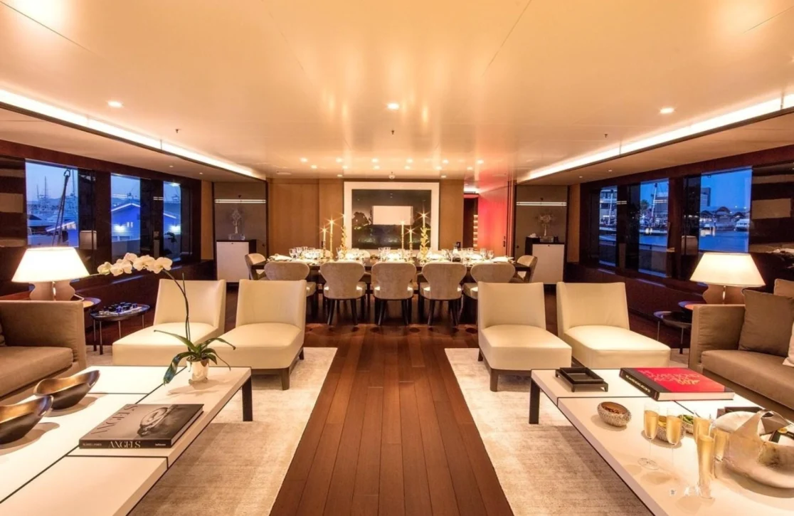An image of Hallo yacht