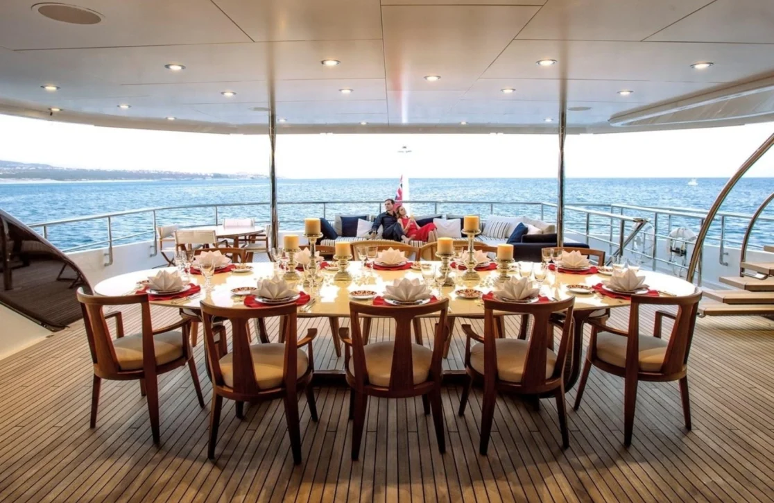 An image of Hallo yacht