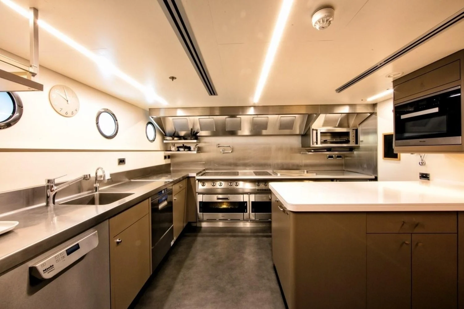 A preview of interior Kitchen