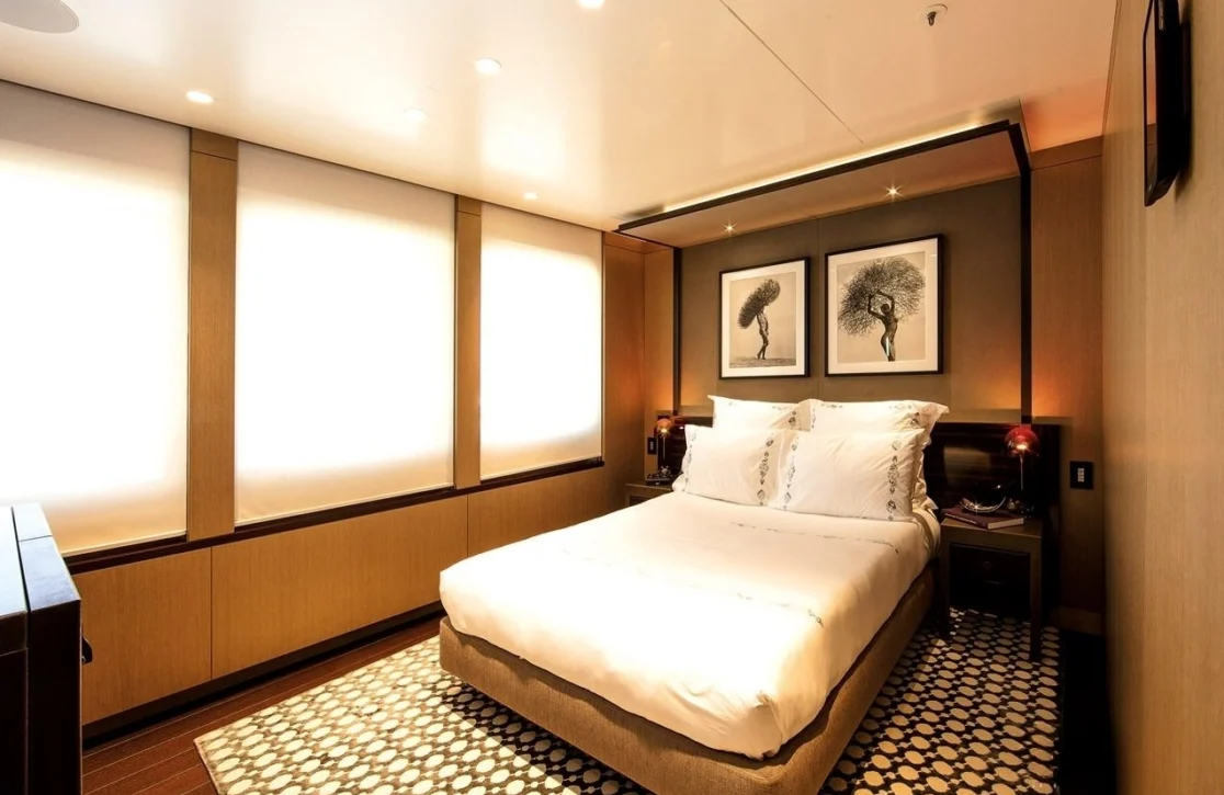 An image of Hallo yacht