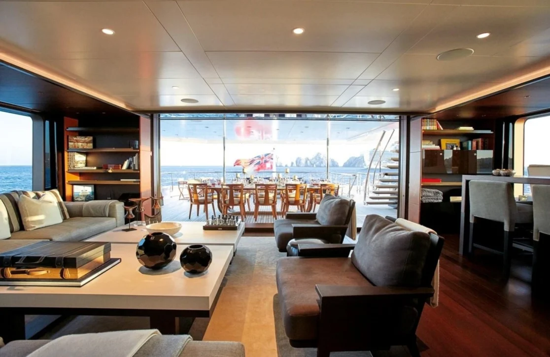 An image of Hallo yacht
