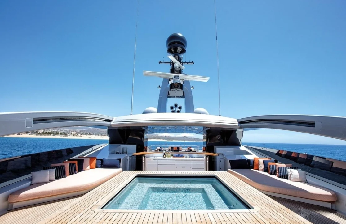 An image of Hallo yacht
