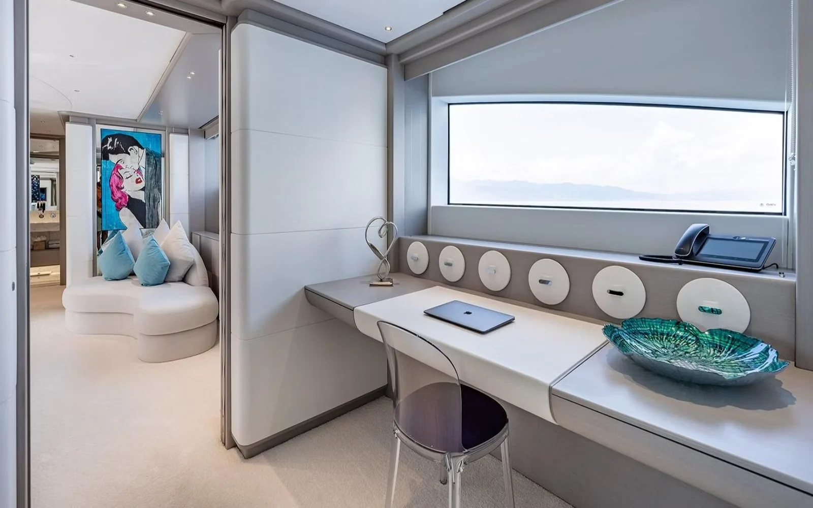 A preview of interior Office
