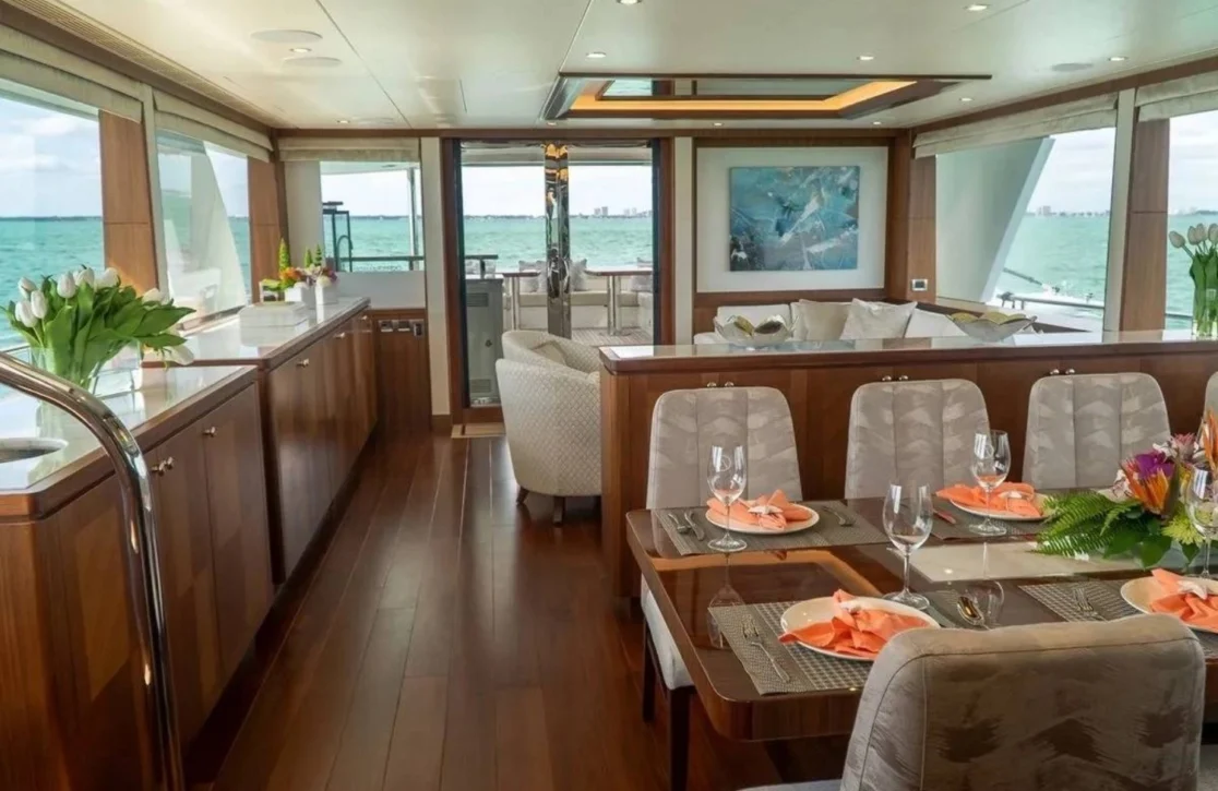 An image of Iridescence yacht