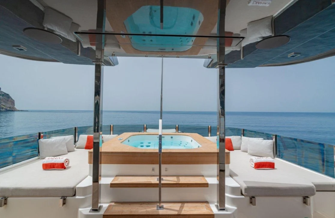 An image of Diana II yacht