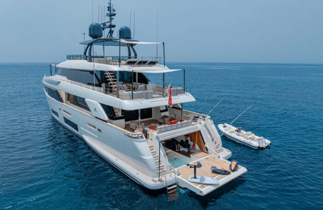 An image of Diana II yacht