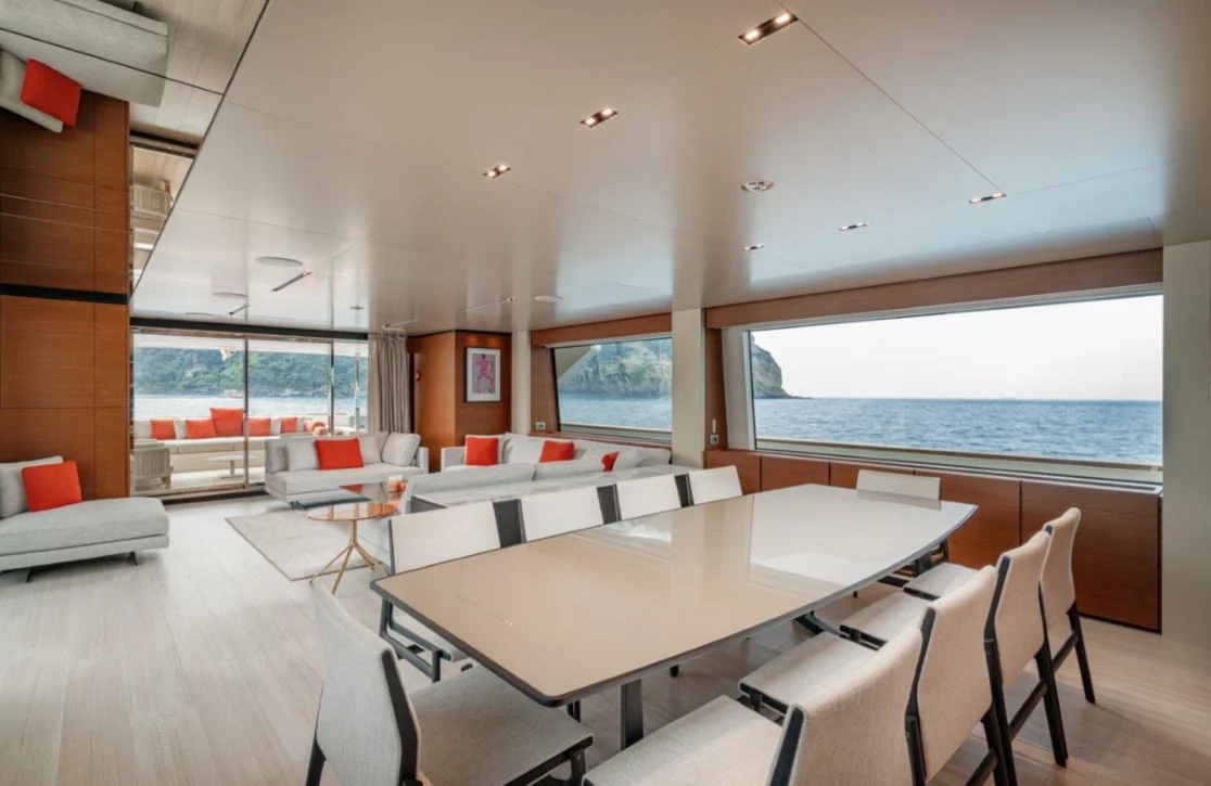 An image of Diana II yacht