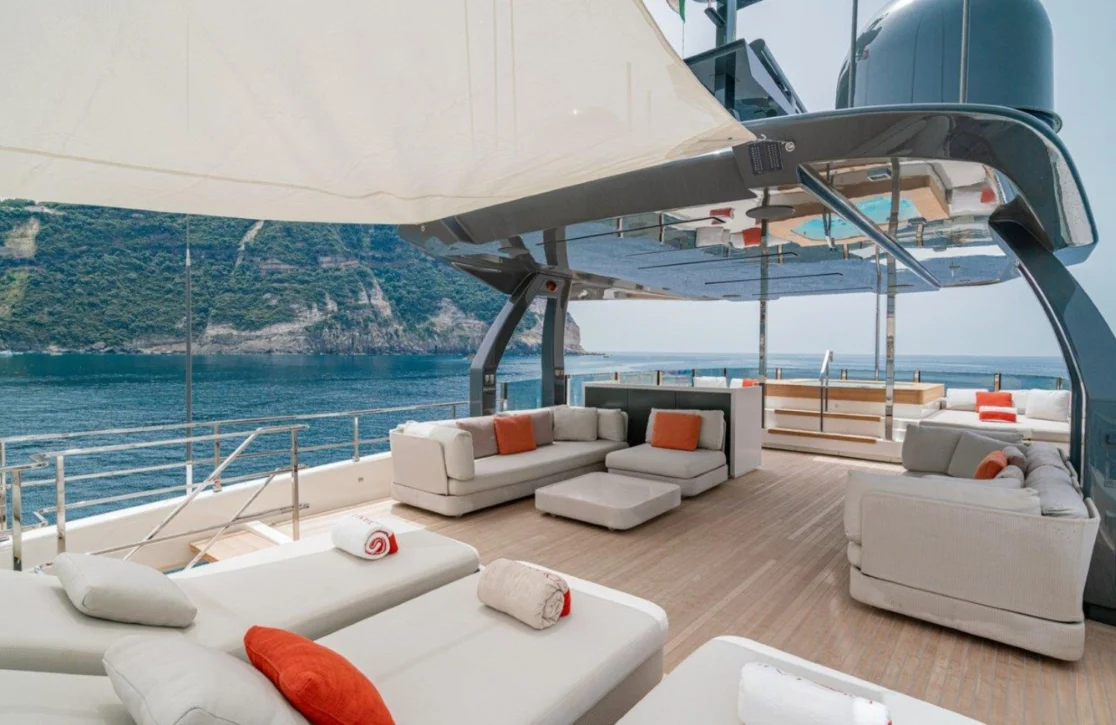 An image of Diana II yacht