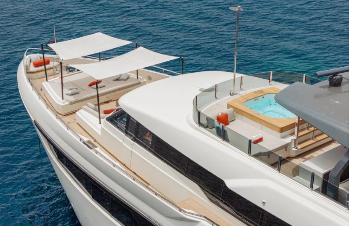 An image of Diana II yacht