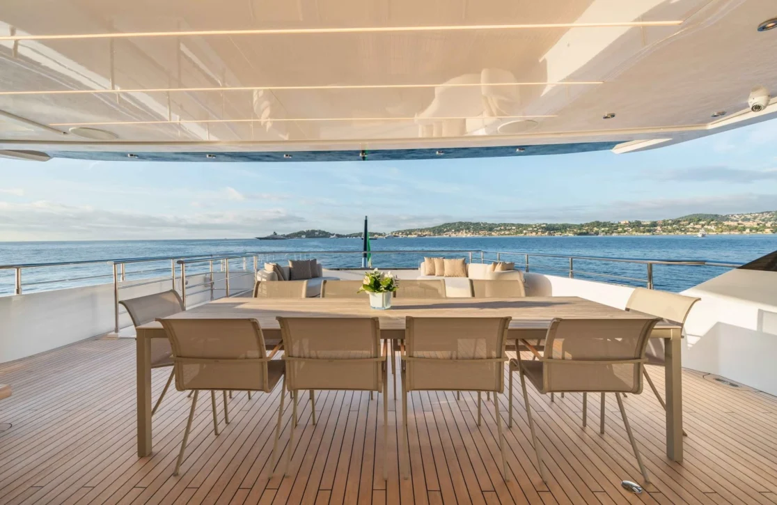 An image of Vayus yacht