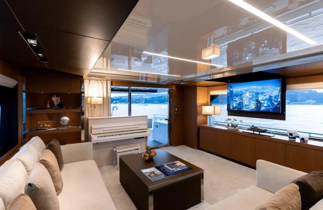 An image of Raph Seven yacht