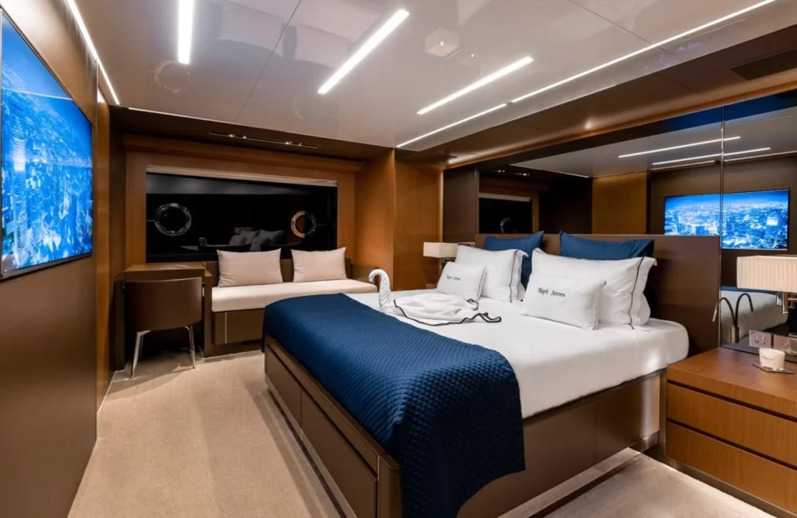 An image of Raph Seven yacht