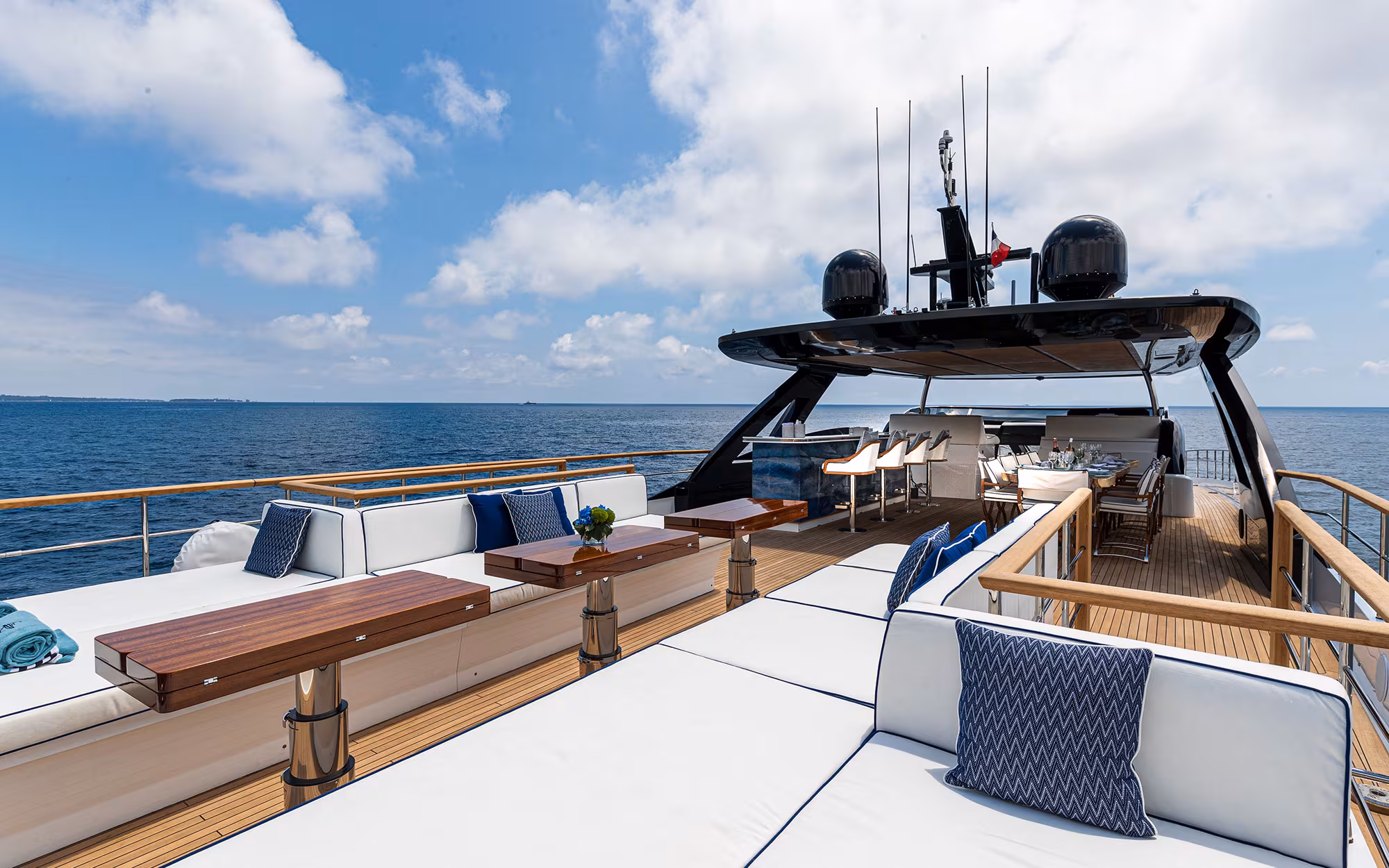 An image of Lafayette yacht