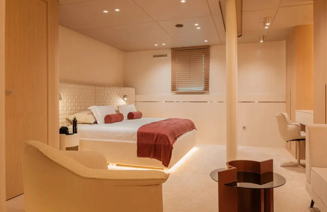 An image of Reposado yacht