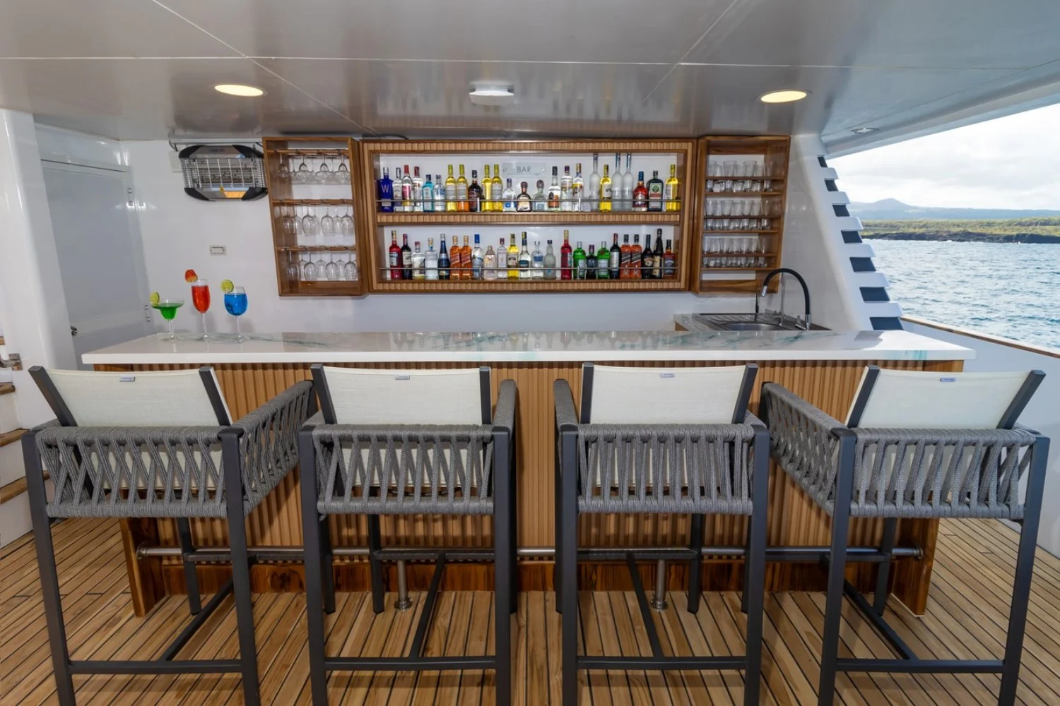 A preview of interior Bar or dance club