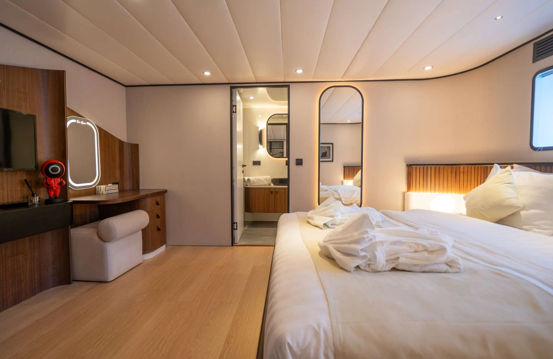 A preview of interior Bedroom cabin